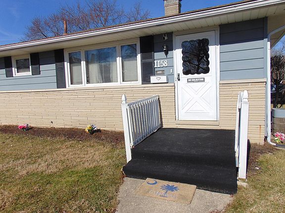 3rd image of 1158 Carolyn Ave