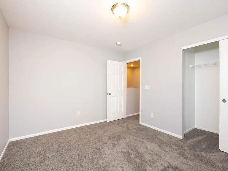 10125 Fairfax Ct — Photo 27