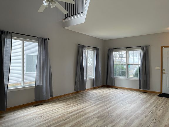 2nd image of 5440 Sugarloaf Ct