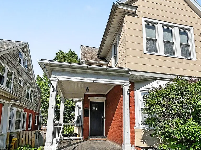 1039 Rees Ave — Photo 33