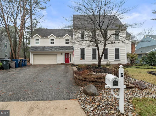 6 Henley Ln, Voorhees, NJ 08043