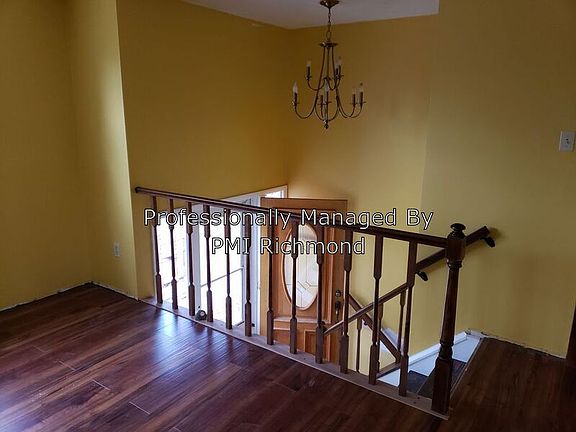 3rd image of 4921 Daffodil Cir