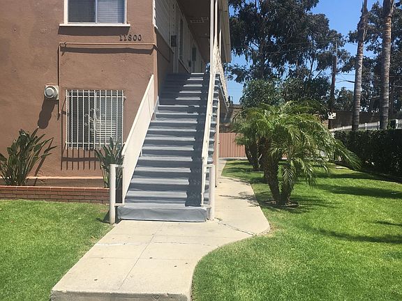 2nd image of 11800 S Figueroa St #7