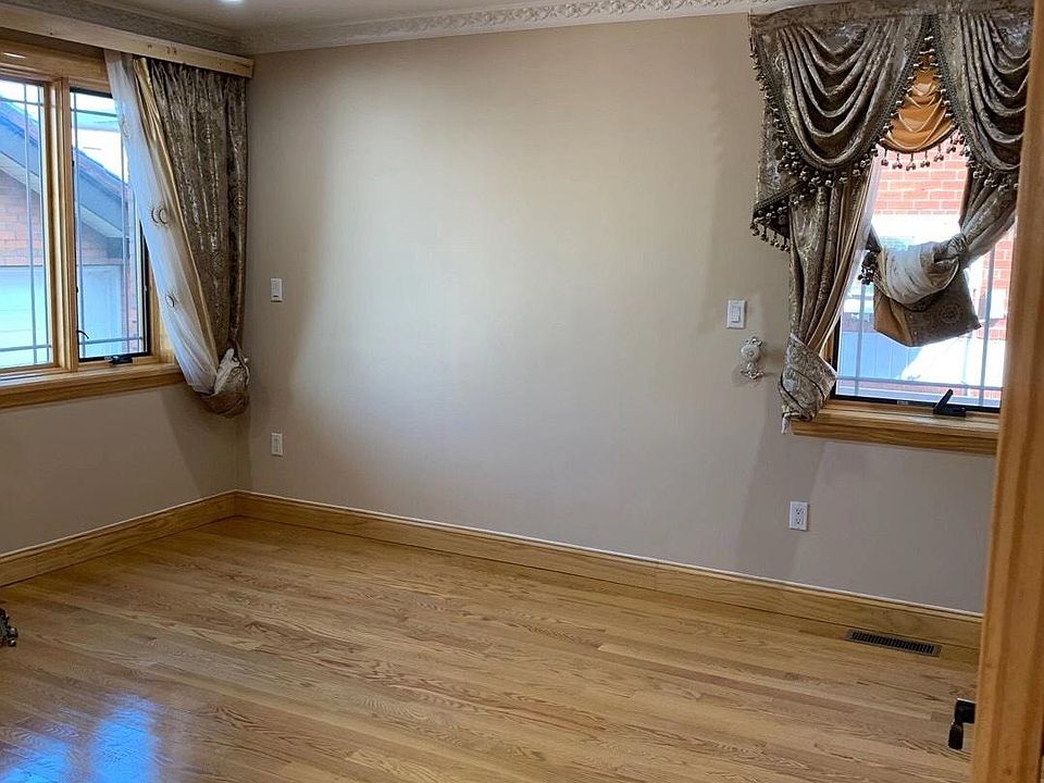 1st image of 14621 22nd Ave Floor 1