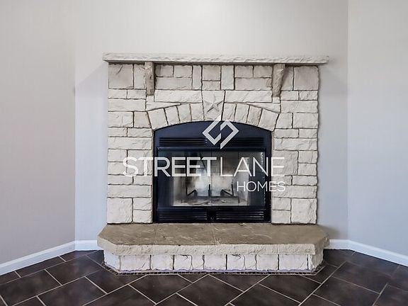 5th image of 6133 River Pointe Dr