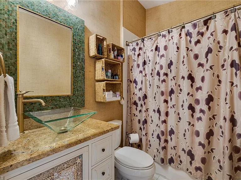 8420 Excalibur Cir #R12 — Photo 21