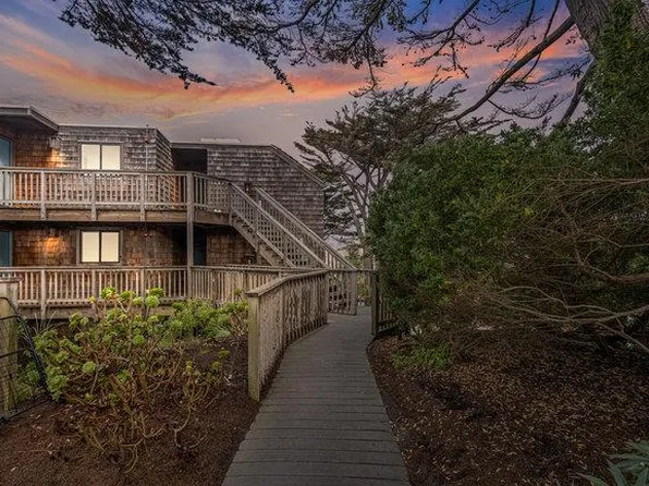 101 Shell Dr #102, Watsonville, CA 95076