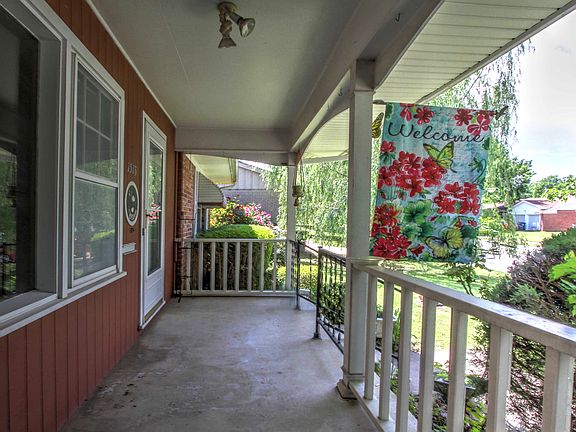 4th image of 1513 S 76th Ave E