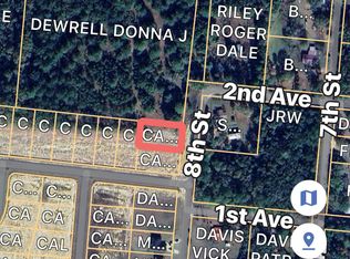 70 8th St, Laurel Hill, FL 32567