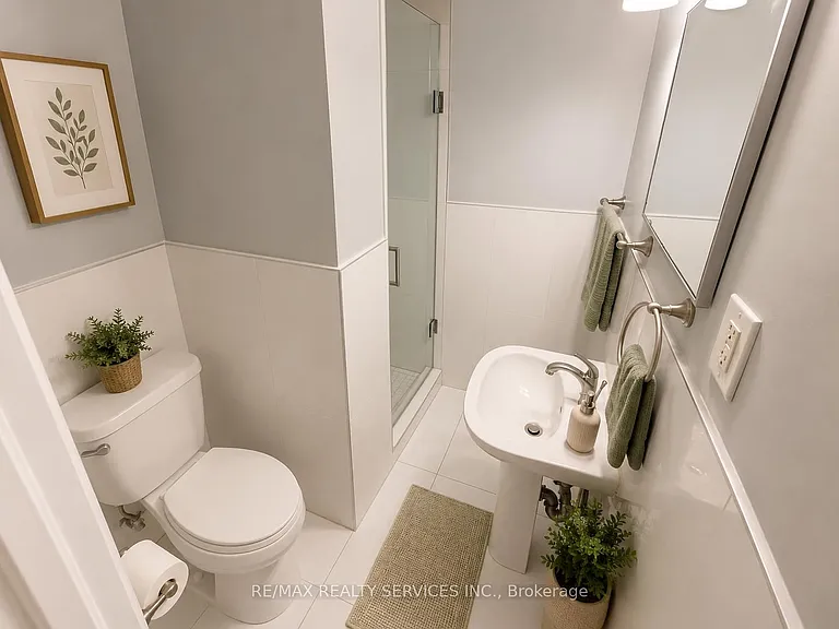 70 Prouse Dr #UPPER — Photo 12