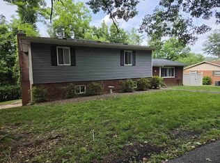 104 Highland Hts, Louisa, KY 41230