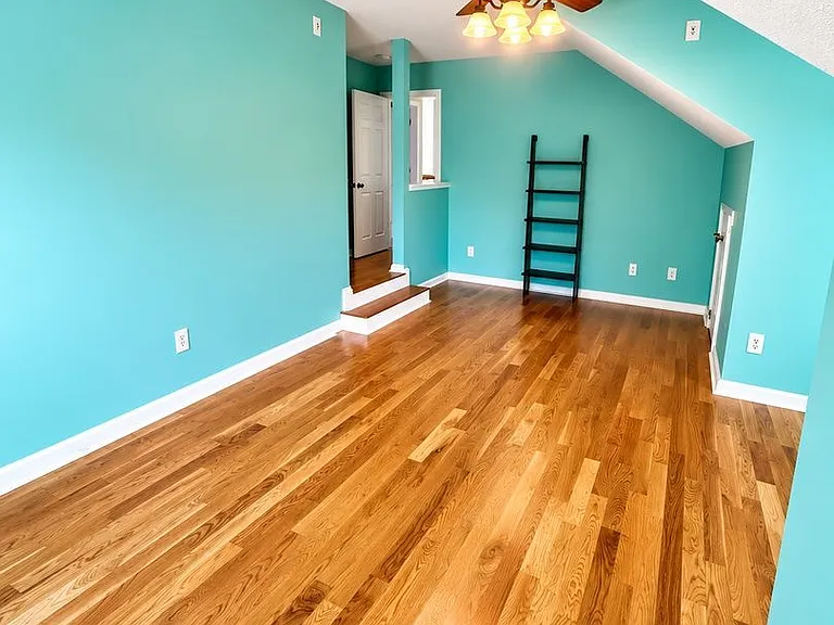 1525 Clarendon Way — Photo 18