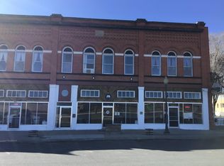 138 N 1st St, Raton, NM 87740