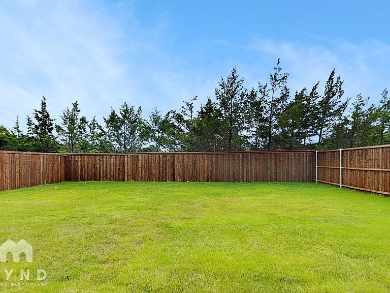 1718 Milton Dr — Photo 23
