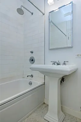 Rented by Compass | media 21