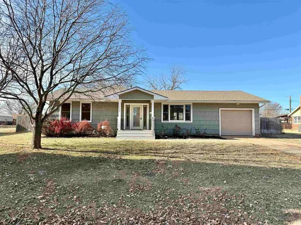 1439 N Spruce St, Kingman, KS 67068