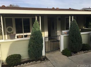 19203 Avenue Of The Oaks UNIT A, Santa Clarita, CA 91321
