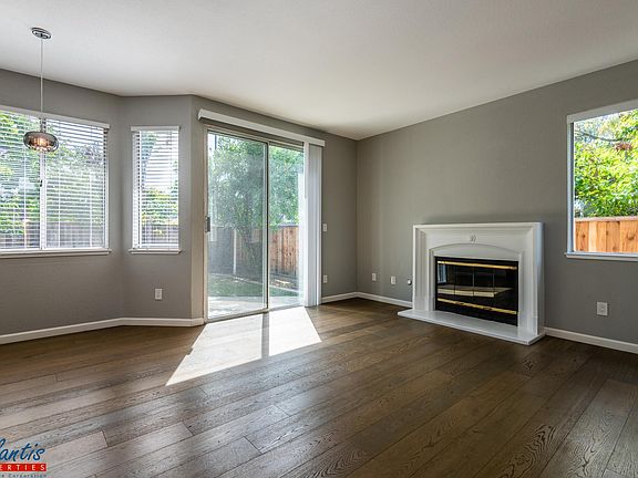 4th image of 1278 Hazlett Way