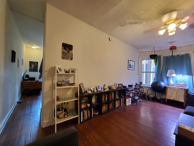 4222 Spruce St #1R — Photo 8