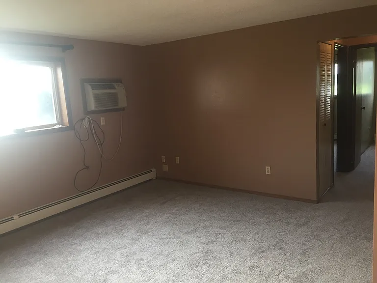 1550 Collegeway Way — Photo 10