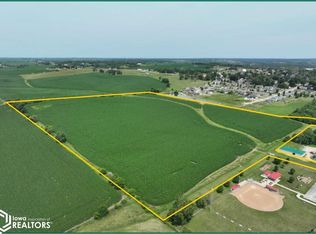 W South St, Monticello, IA 52310