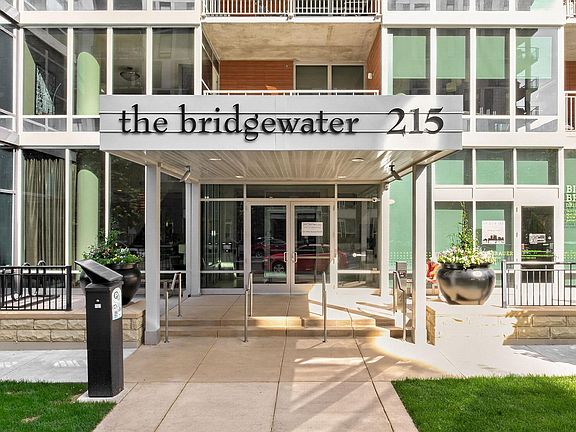 2nd image of 215 10th Ave S Unit 514