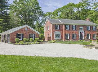 8305 Old Hickory Dr, Cincinnati, OH 45243