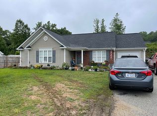 4376 Moat Dr, Winston Salem, NC 27105