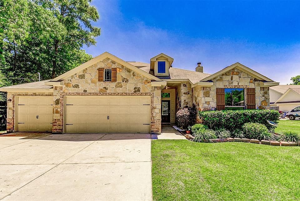1st image of 13255 Hidden Trail Ct