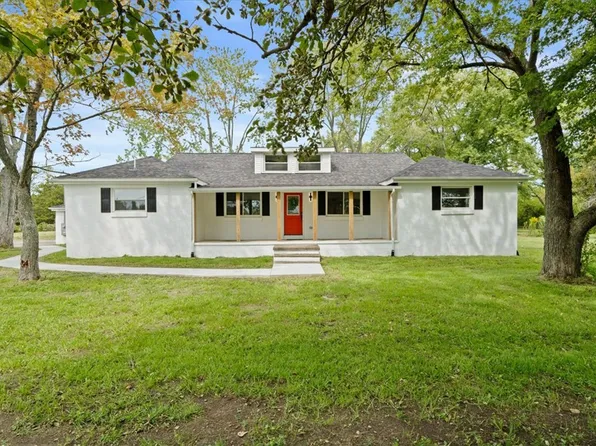420 W Frederick Garland Rd, West Milton, OH 45383