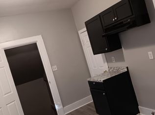 1247 S 15th Pl, Milwaukee, WI 53204