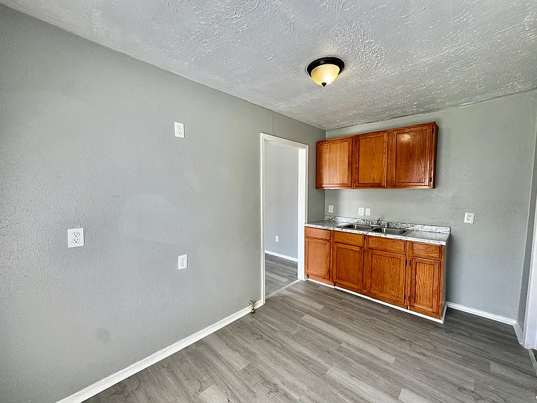 1501 SW 30th St #1501 — Photo 16