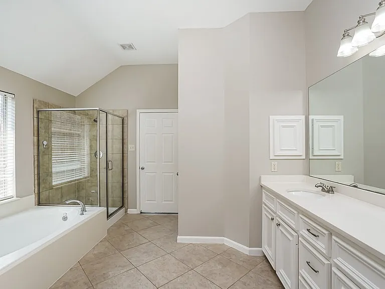 5403 Belvedere Dr — Photo 12