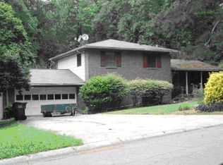 1072 Seven Springs Cir, Marietta, GA 30068