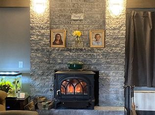 28 Staples Rd, Winterport, ME 04496