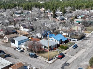 104 4th Ave, Newcastle, WY 82701