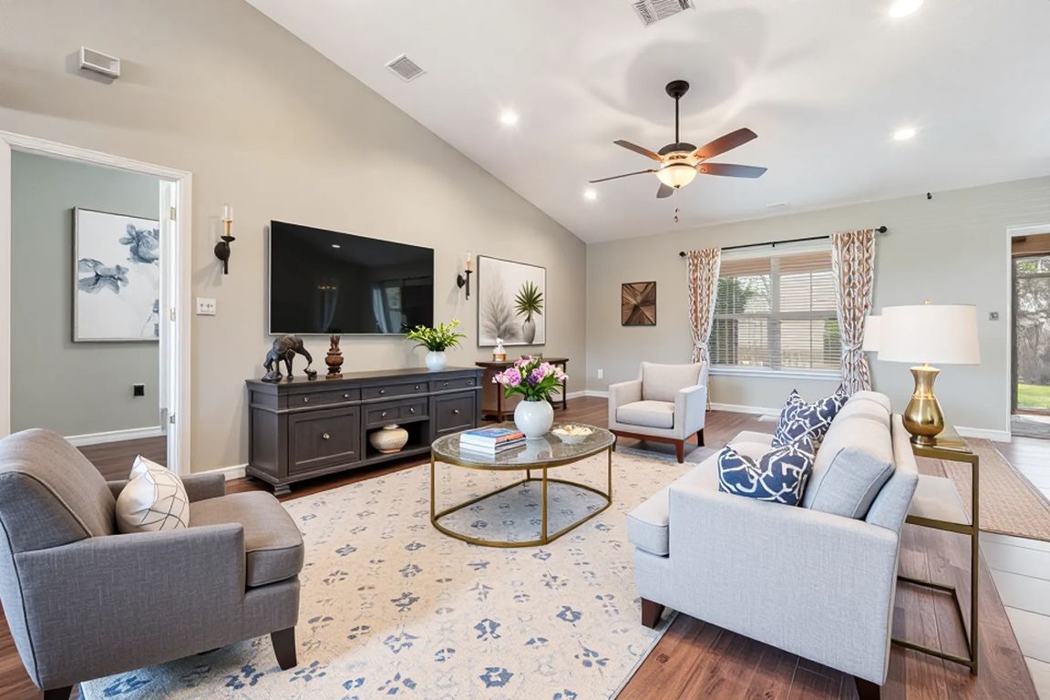 next background image