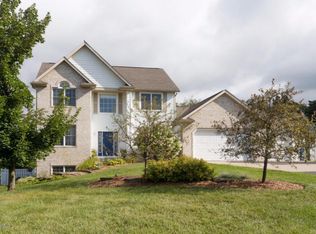 26100 Stone Bridge Ave, Mattawan, MI 49071