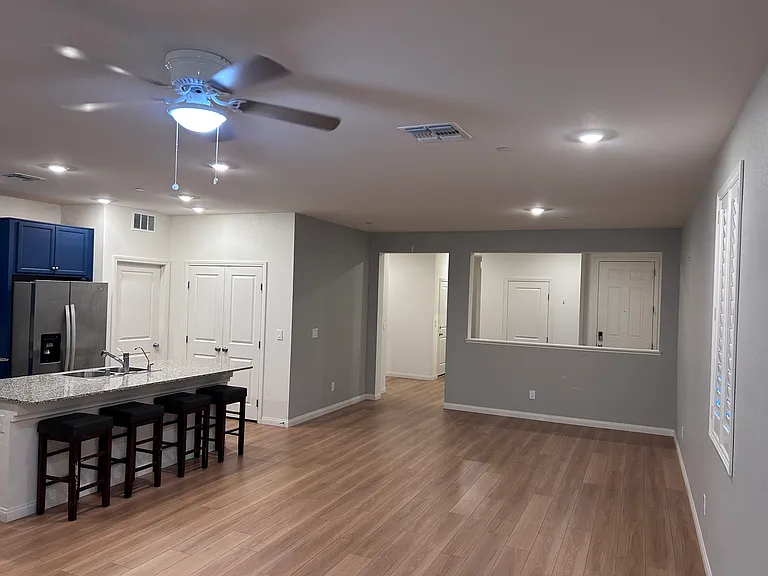 10855 Gentle Crest Ave — Photo 9