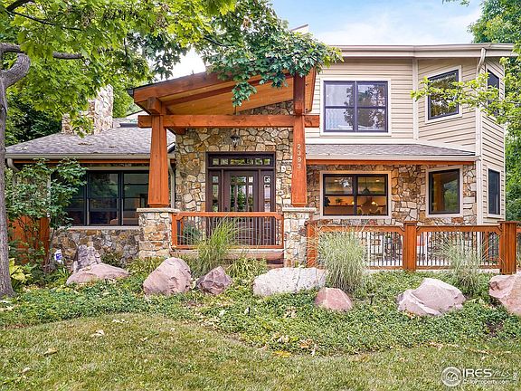 4th image of 2393 Kalmia Ave