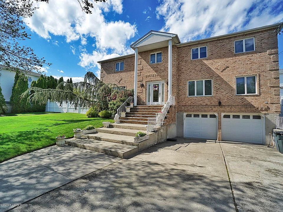 1st image of 129 Camden Ave
