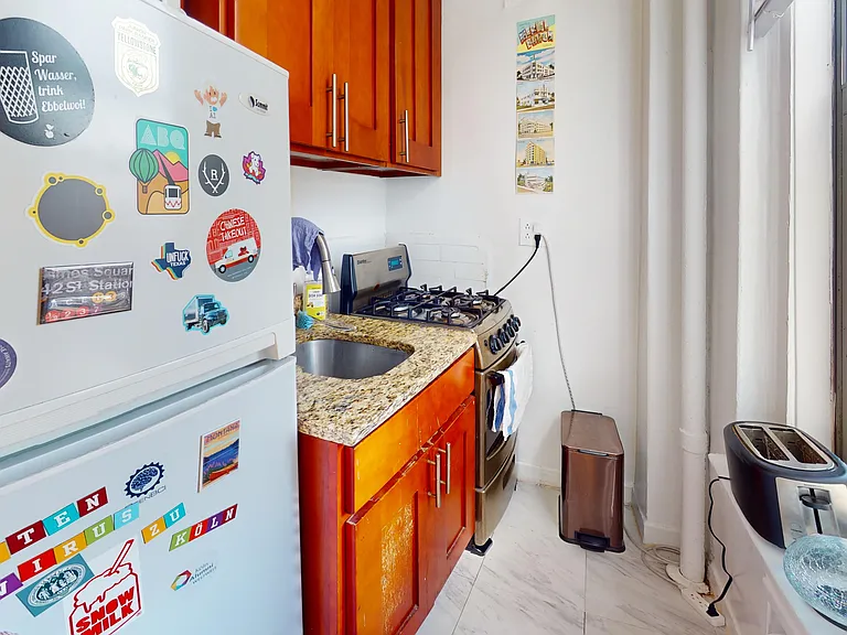 114 W 86th St #15-C — Photo 5
