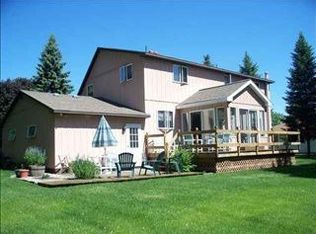 494 Saint Davids Ln, Schenectady, NY 12309