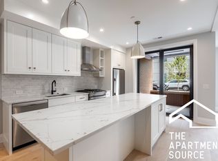 118 N Willard Ct PENTHOUSE 1, Chicago, IL 60607