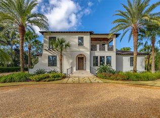 309 Hawkins Island Dr, Saint Simons Island, GA 31522