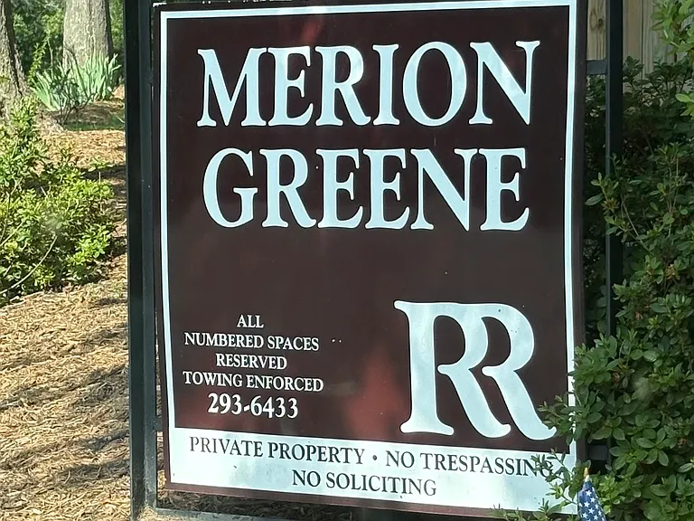 738 Merion Grn — Photo 3