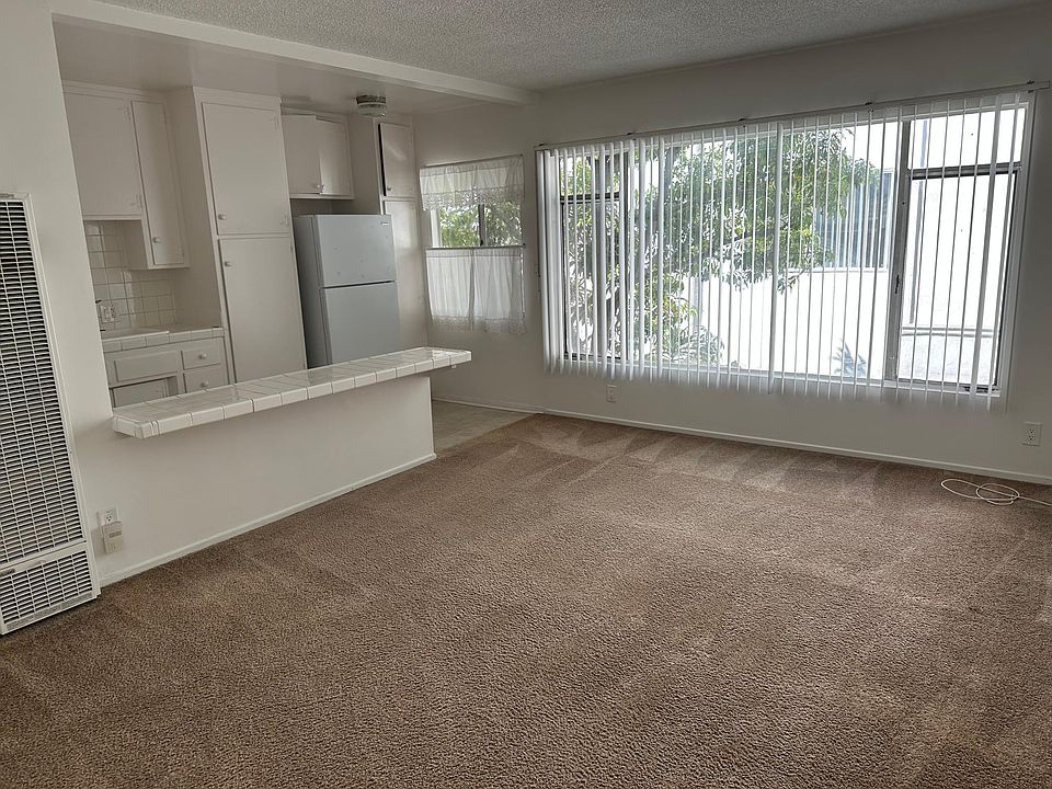 1st image of 1706 S Bundy Dr #5