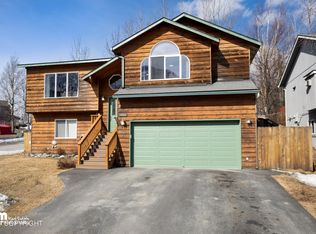 19001 Trail Bay Dr, Eagle River, AK 99577