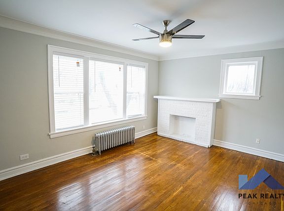 2nd image of 4410 N Ashland Ave APT 1