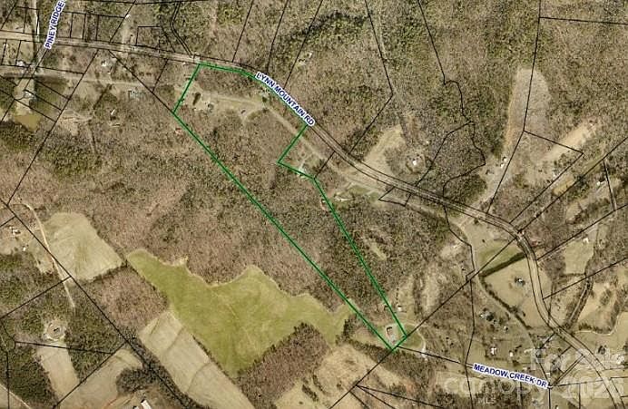 1st image of 2482 Lynn Mountain Rd
